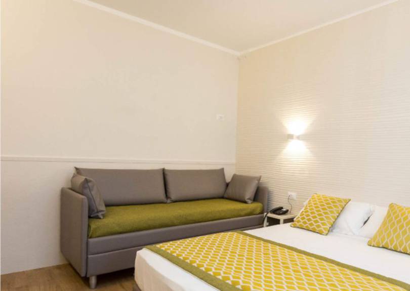Habitación triple superior Hotel Marco Polo Roma Habitación triple superior Hotel Marco Polo Roma