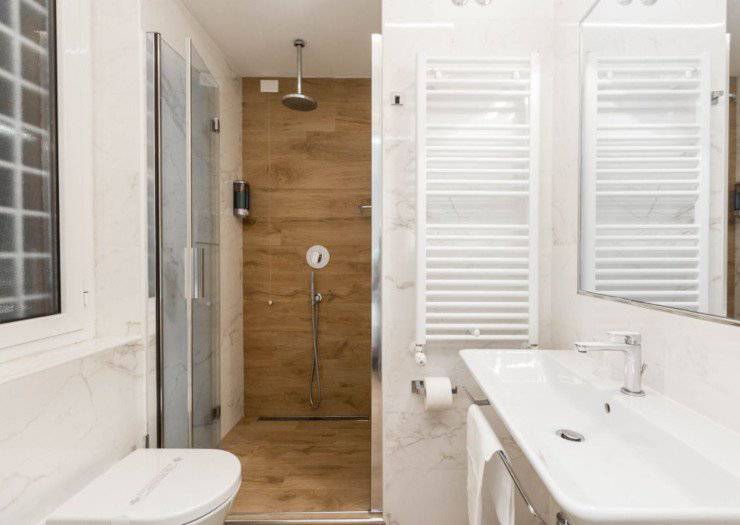 Habitacion smartworking hotel marco polo roma Habitacion smartworking hotel marco polo roma