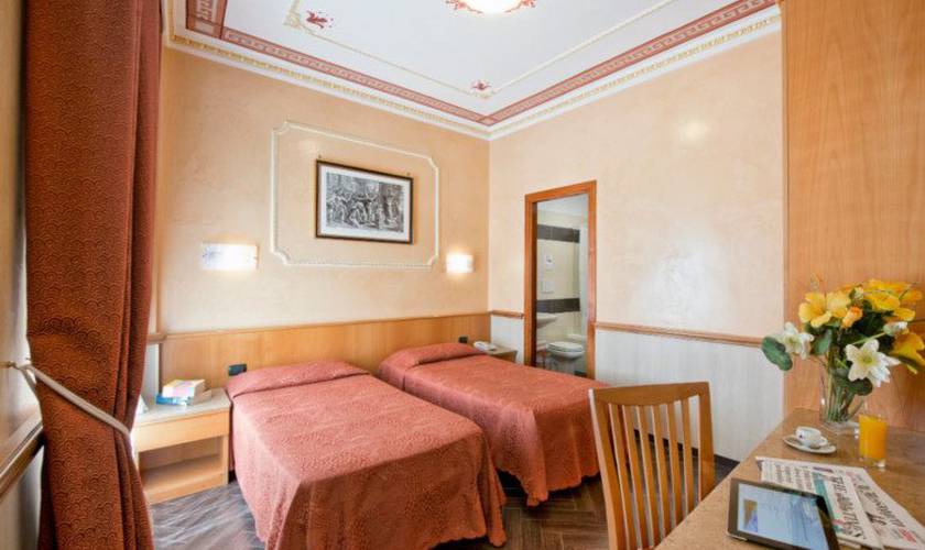 Habitacion doble/twin Hotel Marco Polo Roma Habitacion doble/twin Hotel Marco Polo Roma