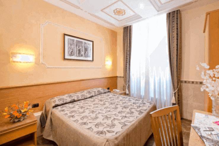 Uso diario habitación estándar Hotel Marco Polo Roma