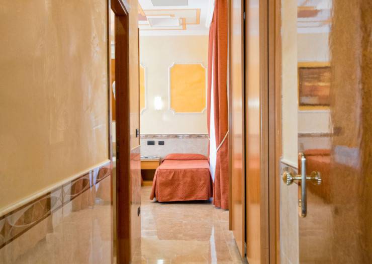 Camera quadrupla Hotel Marco Polo Roma