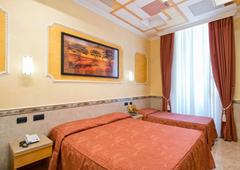 Quarto quádruplo Hotel Marco Polo Roma